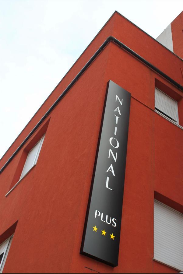 National Plus Zagreb Bagian luar foto